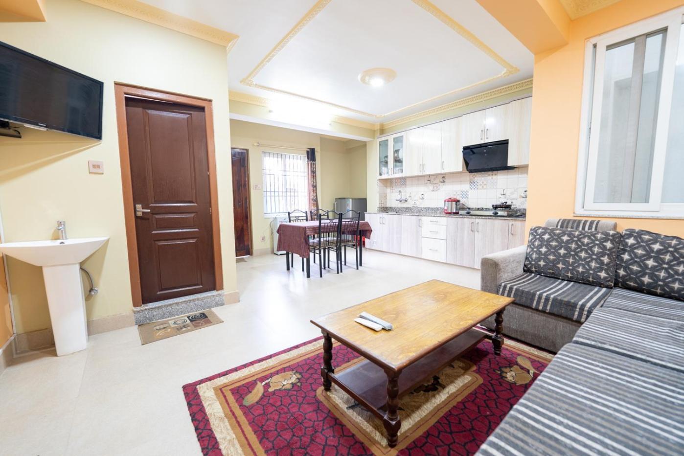 Shine Homestay Famille Francophone - Shine Home And Apartment Kathmandu Exterior foto